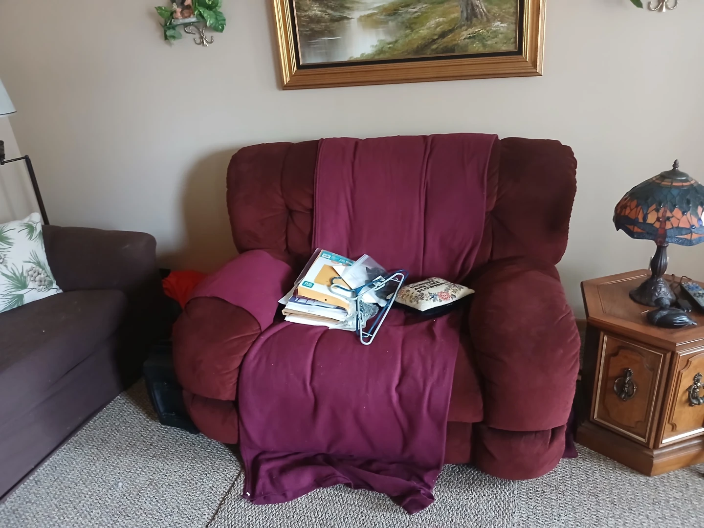 Plush Recliner Armchair - Burgundy