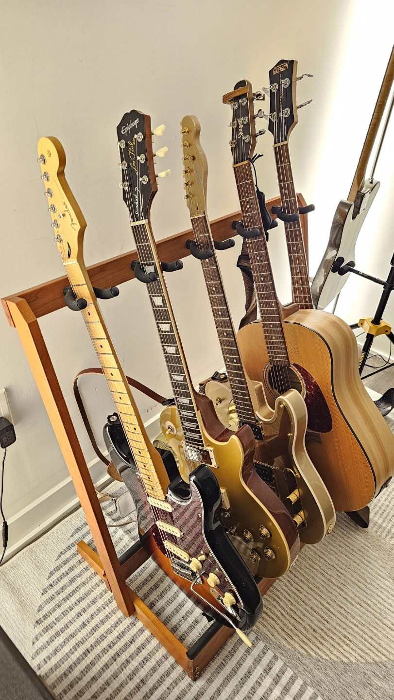 5-Guitar Display Stand