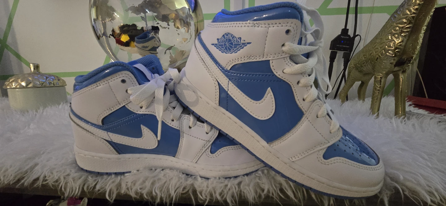 Air Jordan 1 Mid SE Blue White Toddler Shoes - photo 2