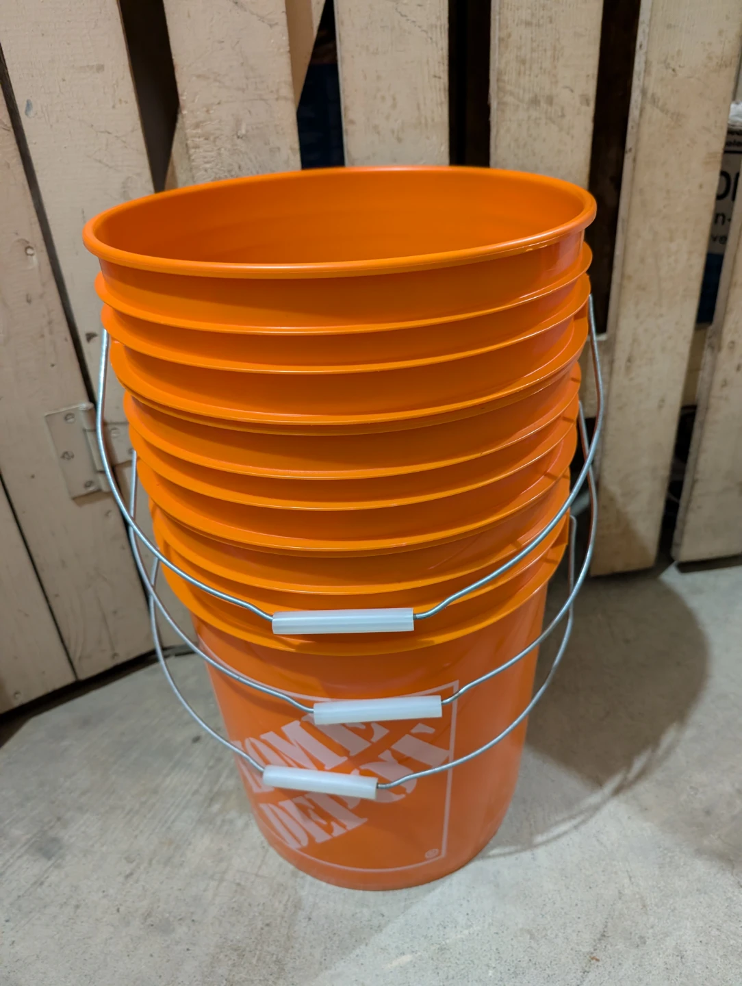 3 Home Depot 5 Gallon Bucket with Lids