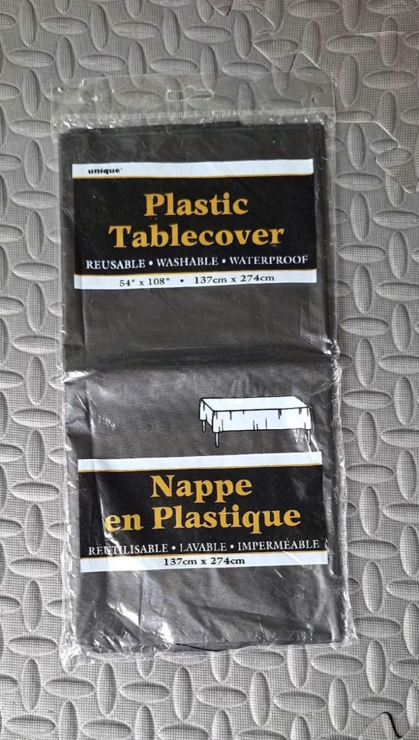 Unique Plastic Tablecover - Reusable, Washable, Waterproof 🌱