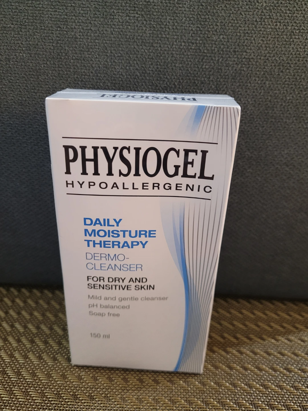 Physiogel Daily Moisture Therapy Dermo-Cleanser 150 ml