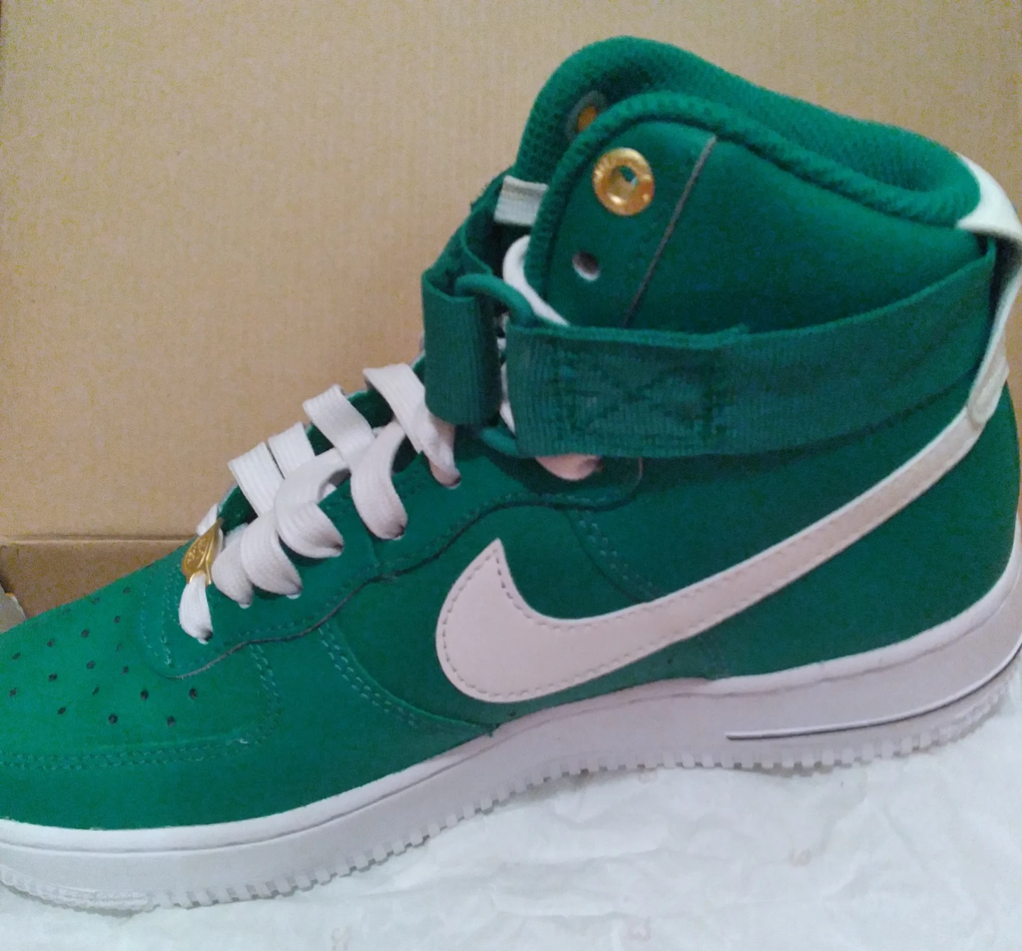 Nike Air Force 1 High Green White Sneakers - photo 5