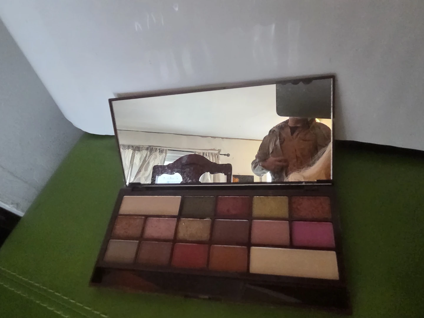 I Heart Revolution Rose Gold Chocolate Palette - photo 3