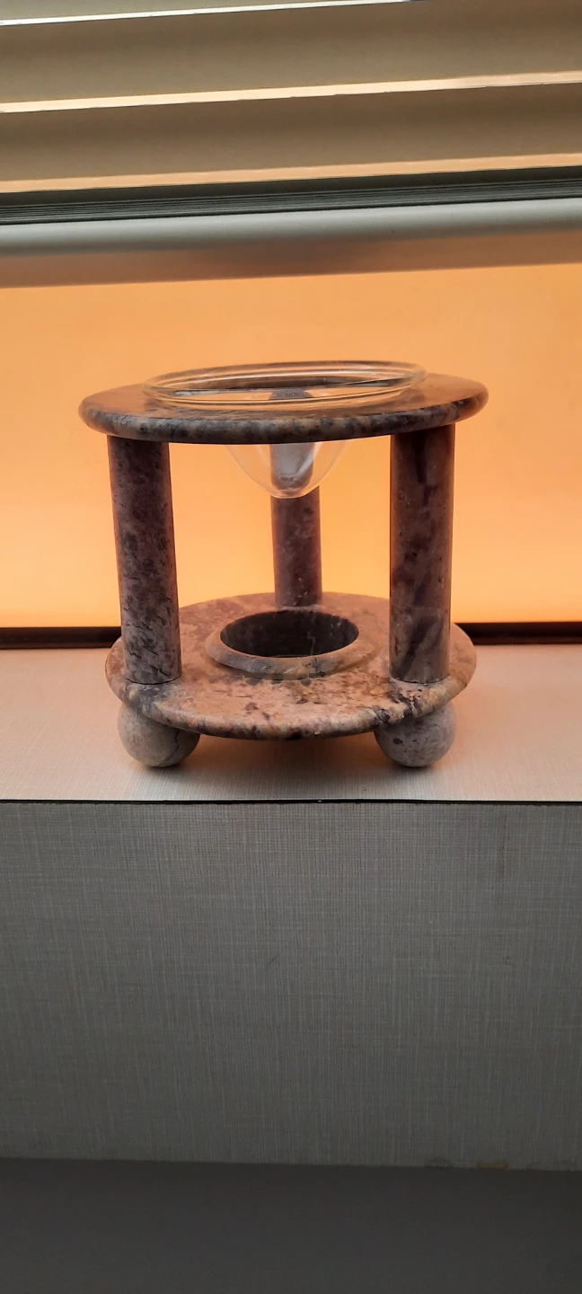 Marble Oil Burner with Glass Dish