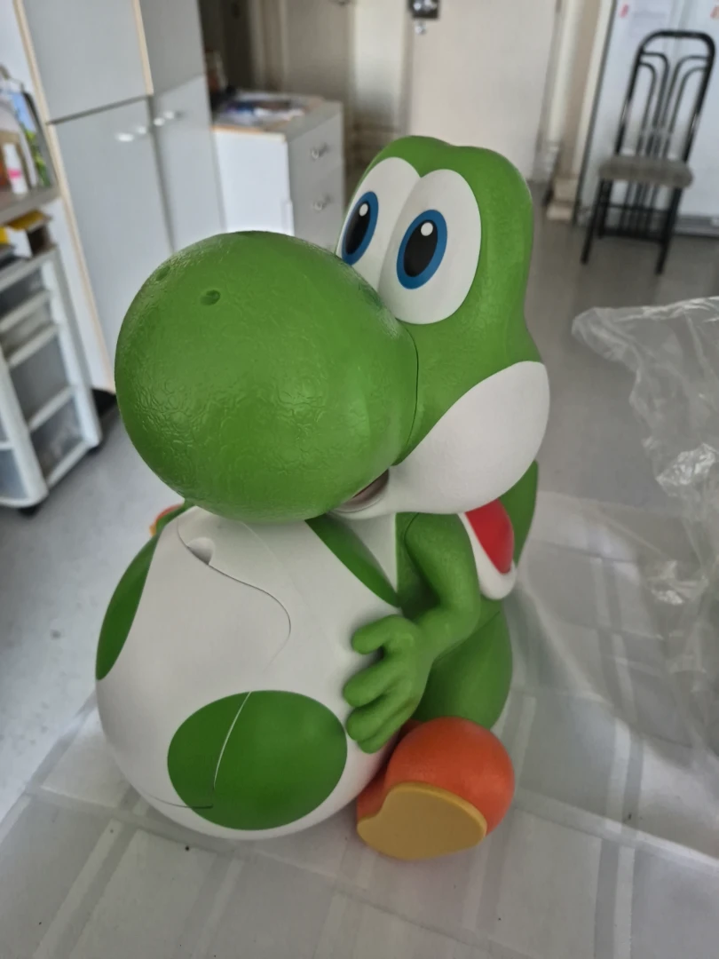 Nintendo Mario Galaxie limited edition Yoshi Egg Popcorn Bucket