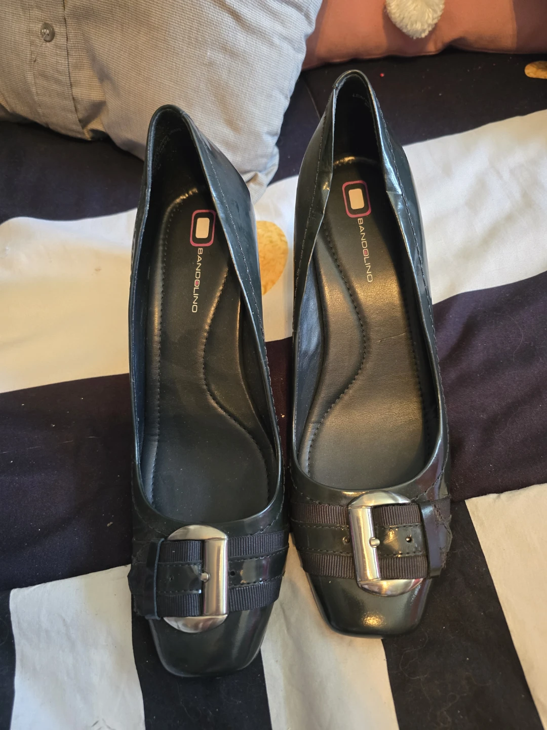 Bandolino Wedge Heels - Black