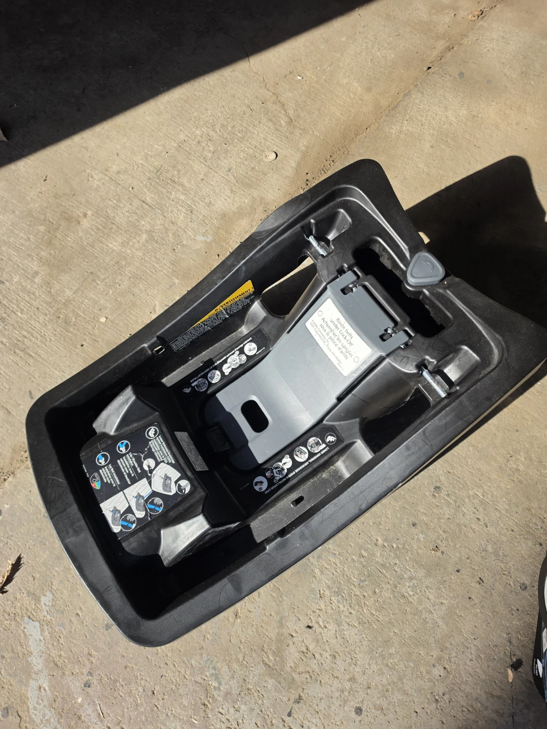 Evenflo Litemax 35 Infant Car Seat and Base - photo 5