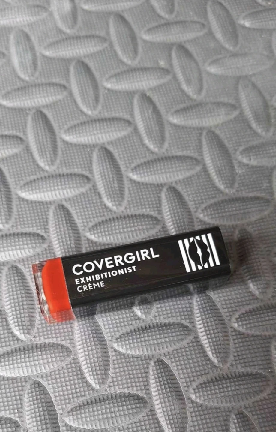 COVERGIRL Exhibitionist Creme Lipstick - 510 Real Red 🌱