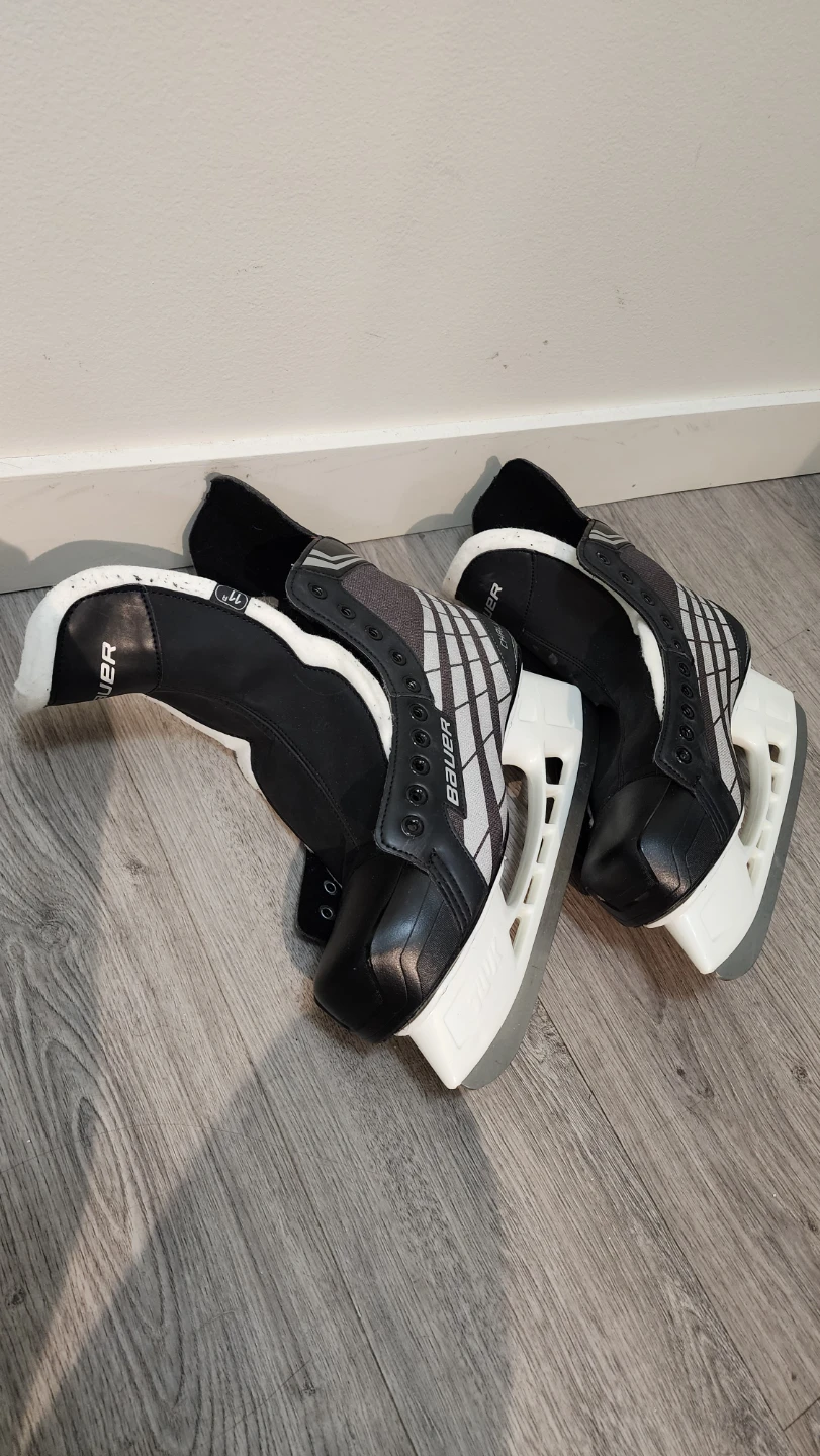 Bauer Hockey Skates - Size US 12.5 / UK 11.5 - photo 4