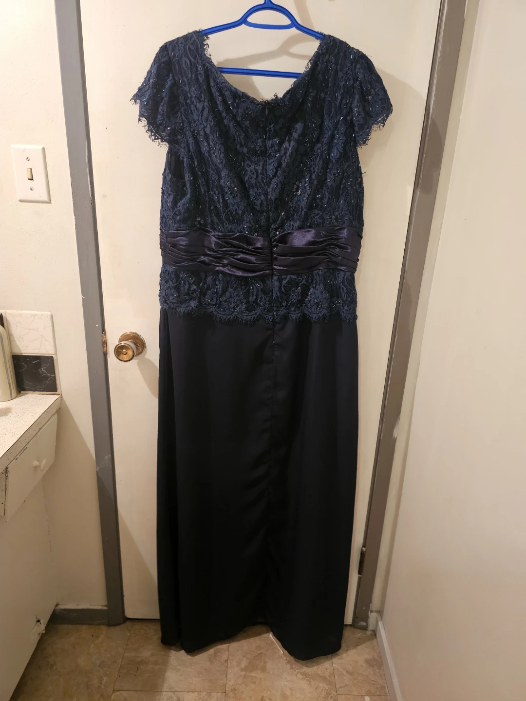 Dancing Queen Navy Blue Lace Maxi Dress - photo 2