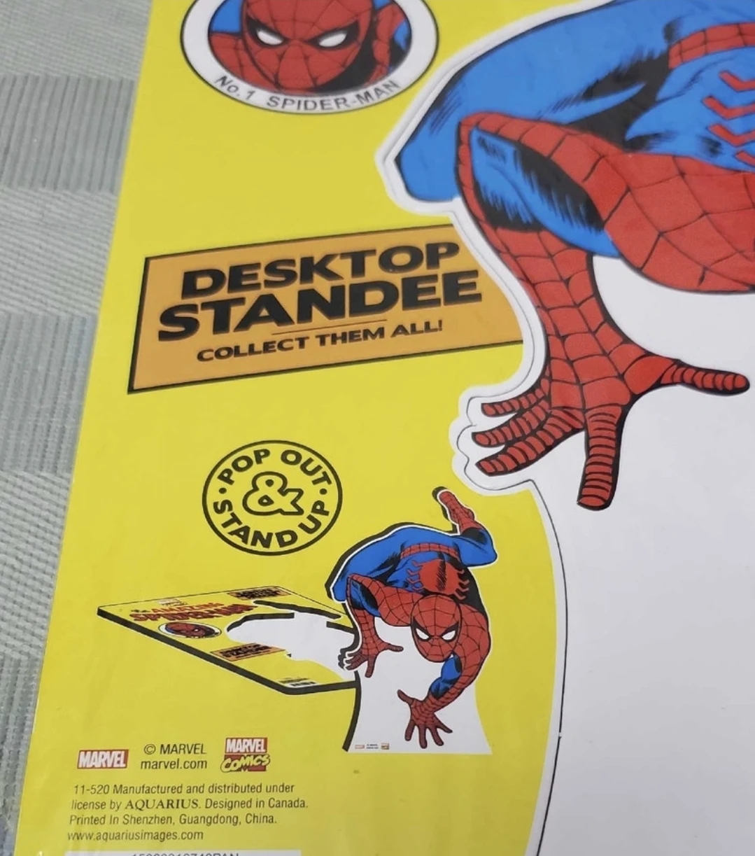 new marvel comics spiderman desktop standee - photo 2