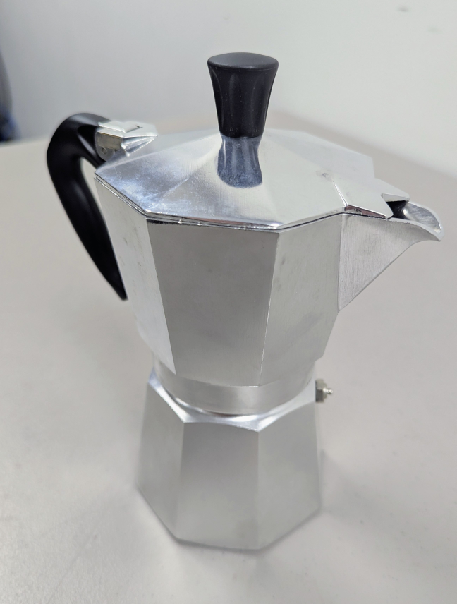 Bialetti Moka Express 6-Cup Aluminum Stovetop Espresso Maker - photo 3