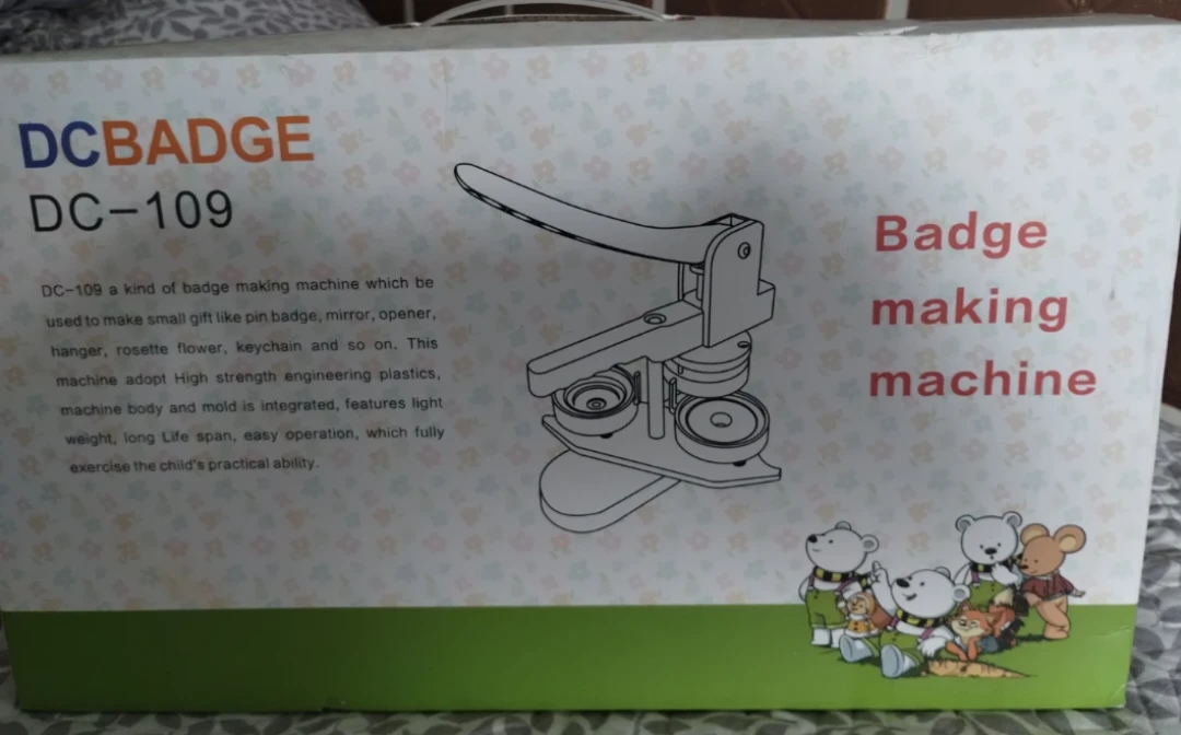 DCBADGE DC-109 Badge Making Machine