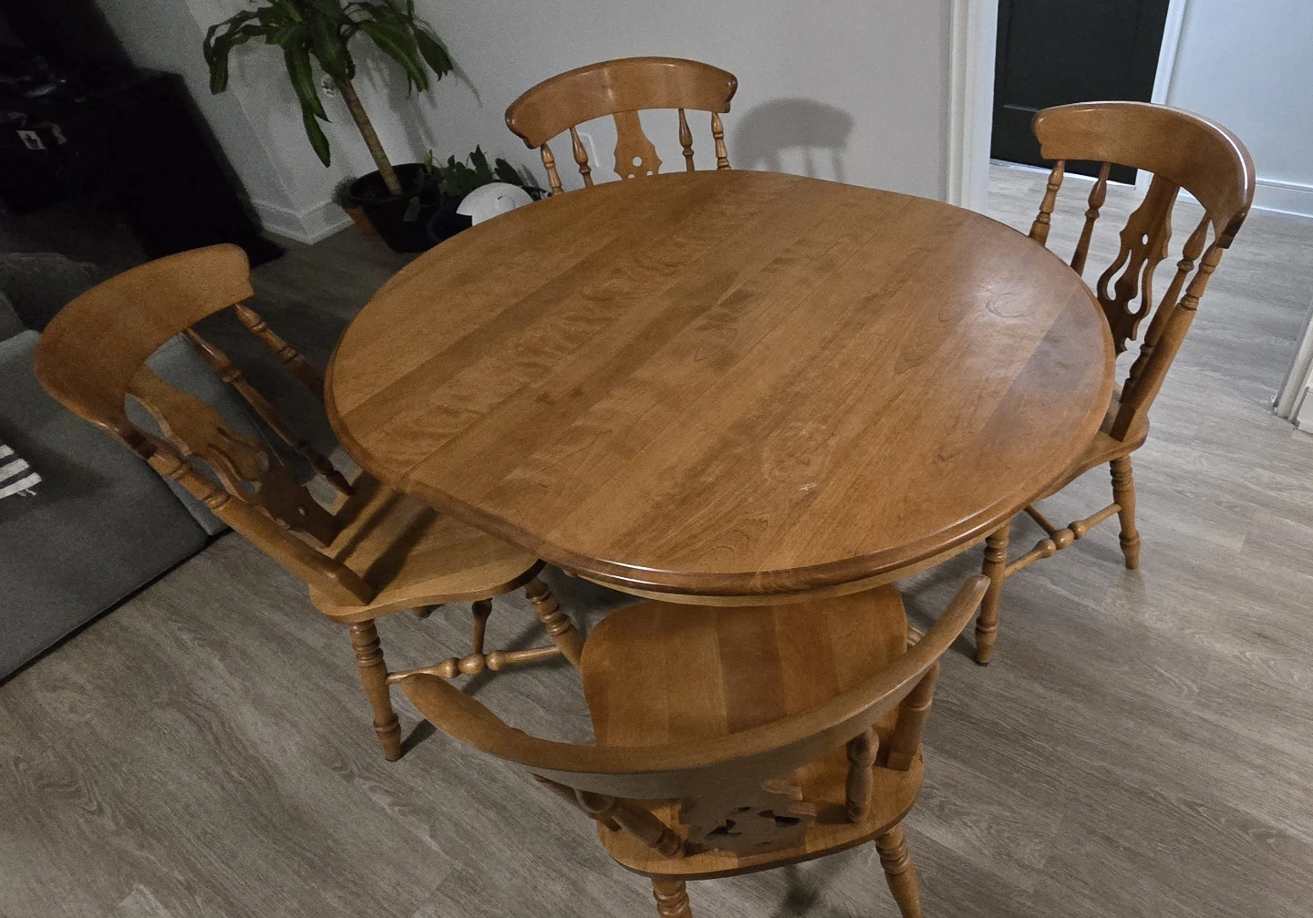 Wooden Dining Table with 4 Chairs - photo 2