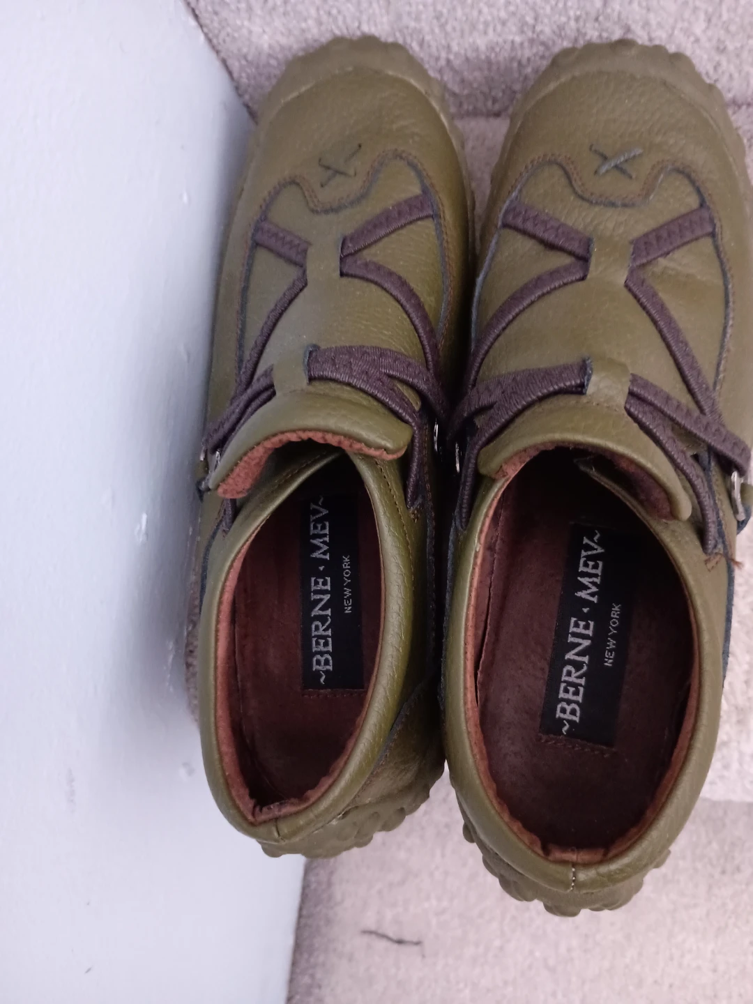 Bernie Mev. New York Slip-On Loafers - Olive Green