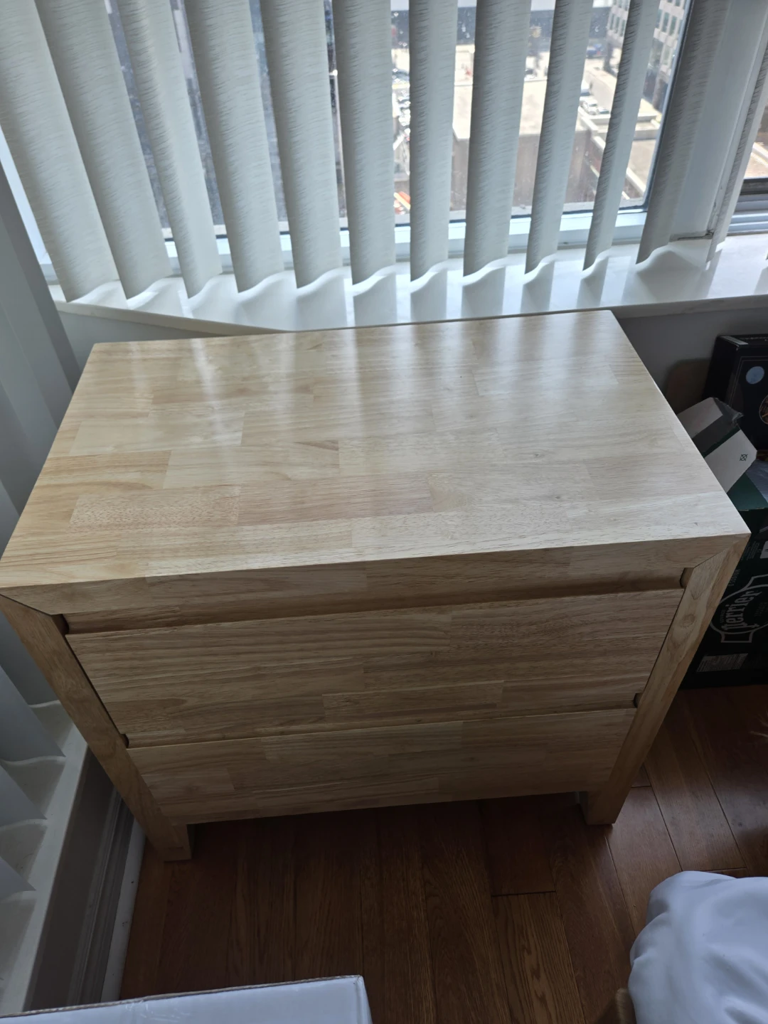 SilknSnow Nara Nightstand(s) 2 avialable - small issues - photo 5