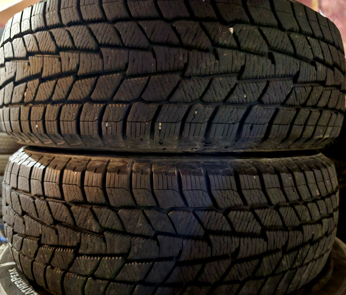 Very Good Pair of 2 Motomaster tires Size 175 65 R14 M+S *DEAL*