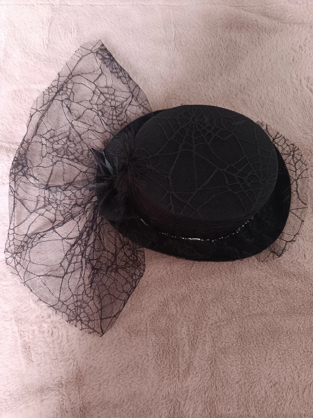 Black Gothic Top Hat with Veil