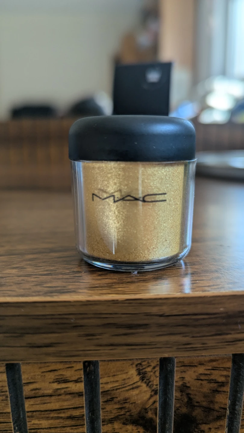 MAC Cosmetics Golden Lemon pigment - photo 3