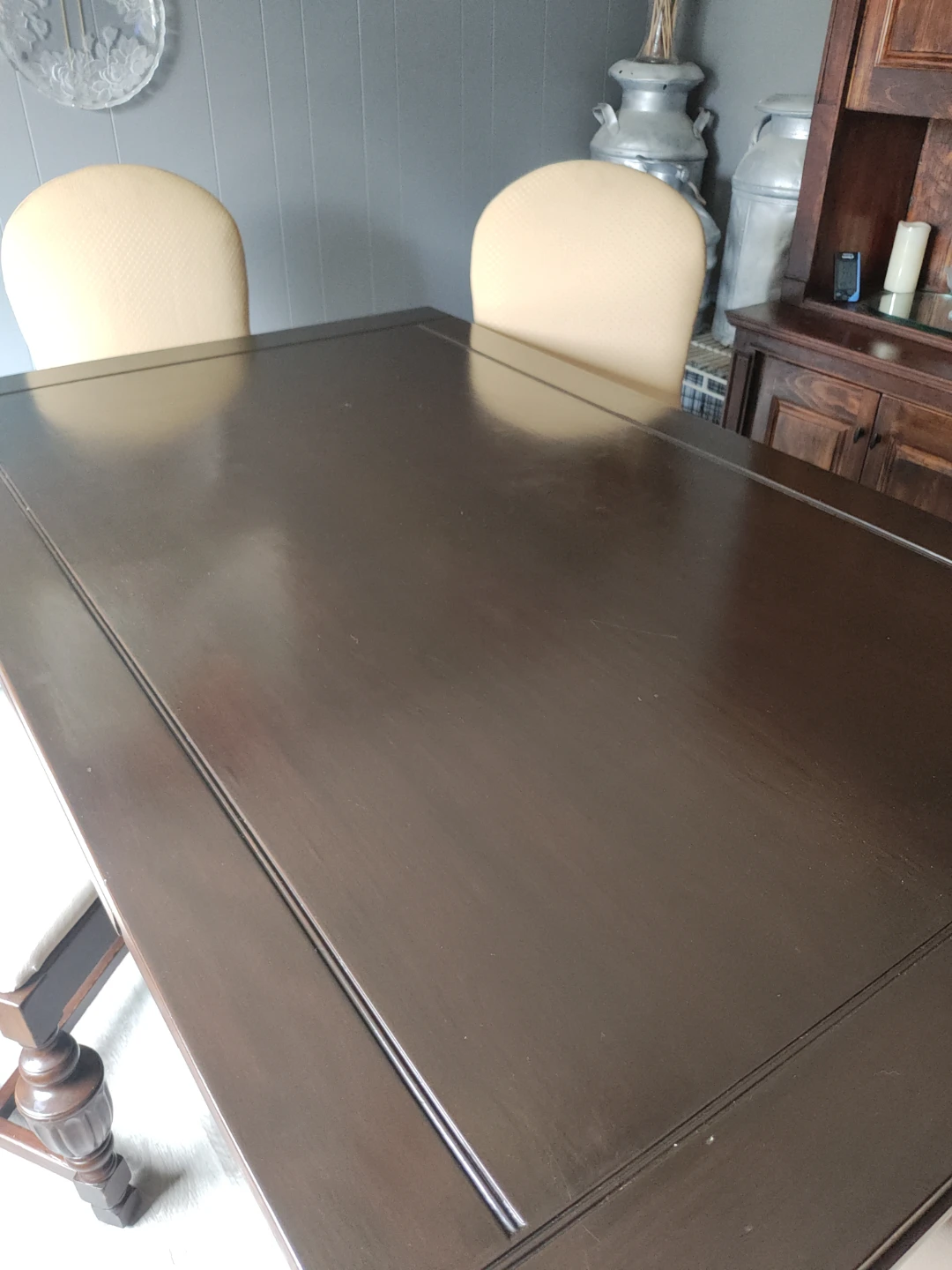 Cherry Wood Dining Table with Ornate Legs - photo 3