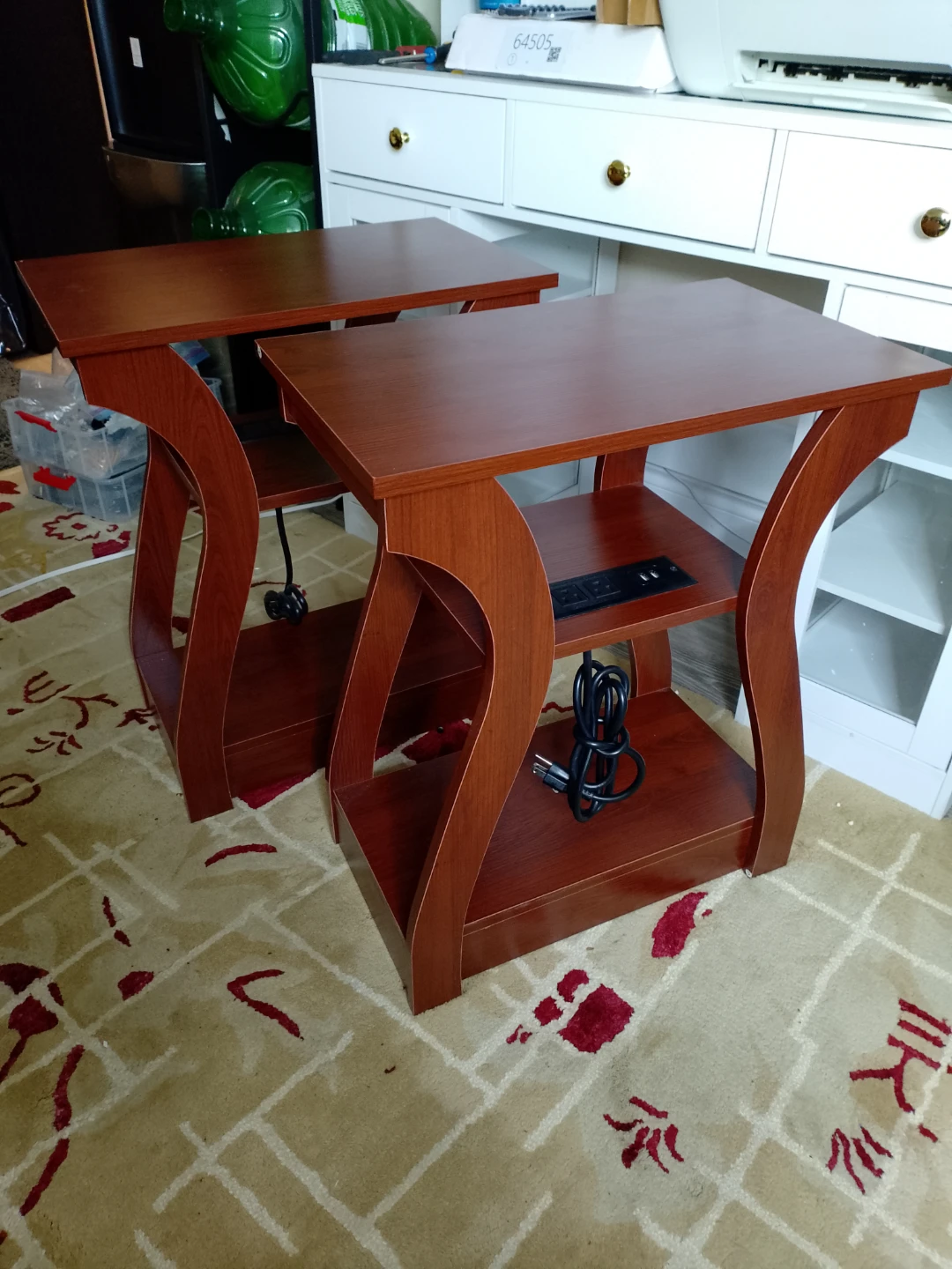 Pair of Wooden End Tables - photo 3