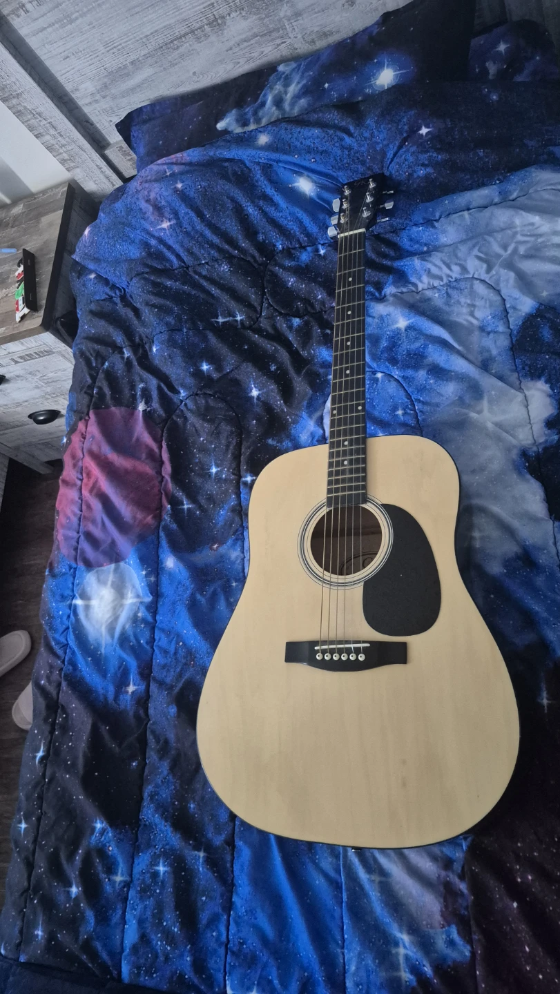 Acoustic Guitar - Natural Finish (with bag)