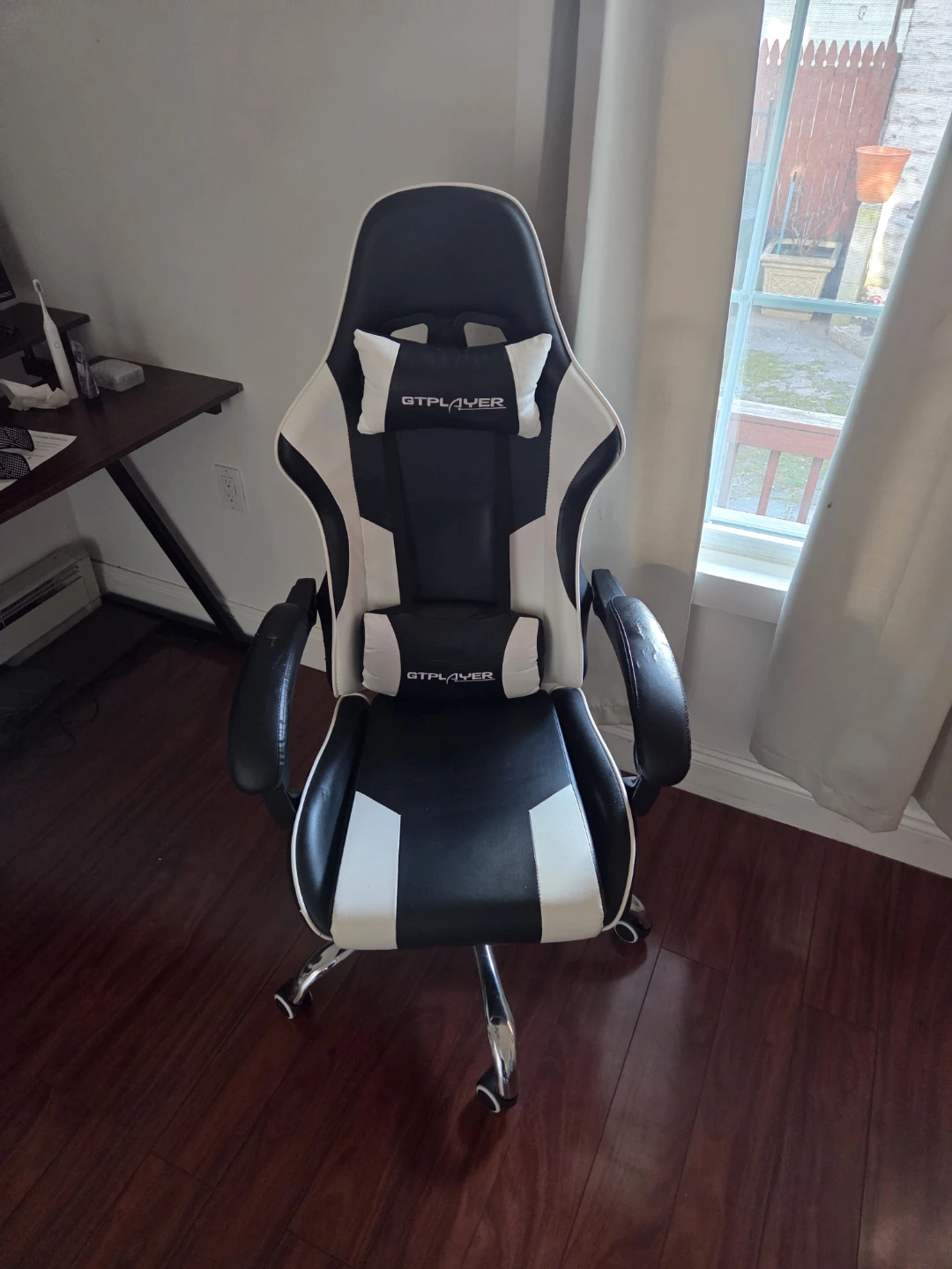 Gaming chair - photo 2