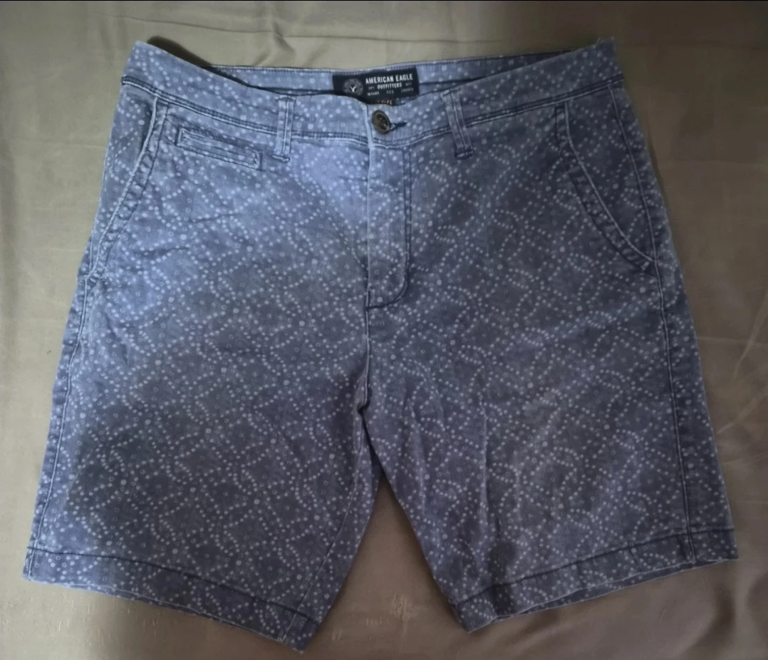 American Eagle Outfitters Active Flex Shorts Size 32