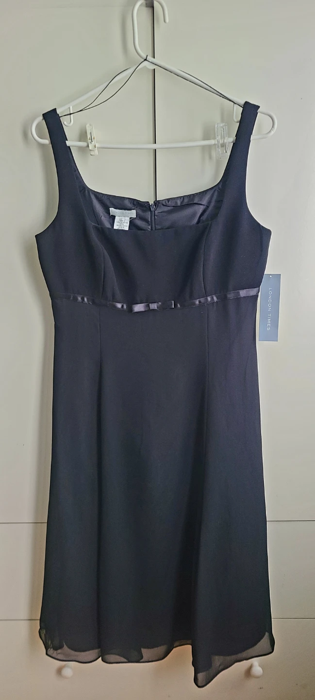 BNWT London Times Black Dress Size 8