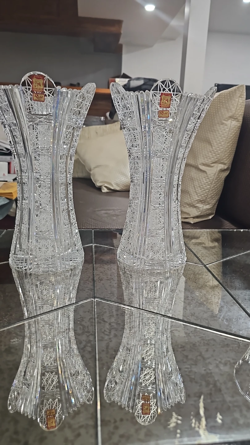 Rukhl, Bohemia Crystal Vase new