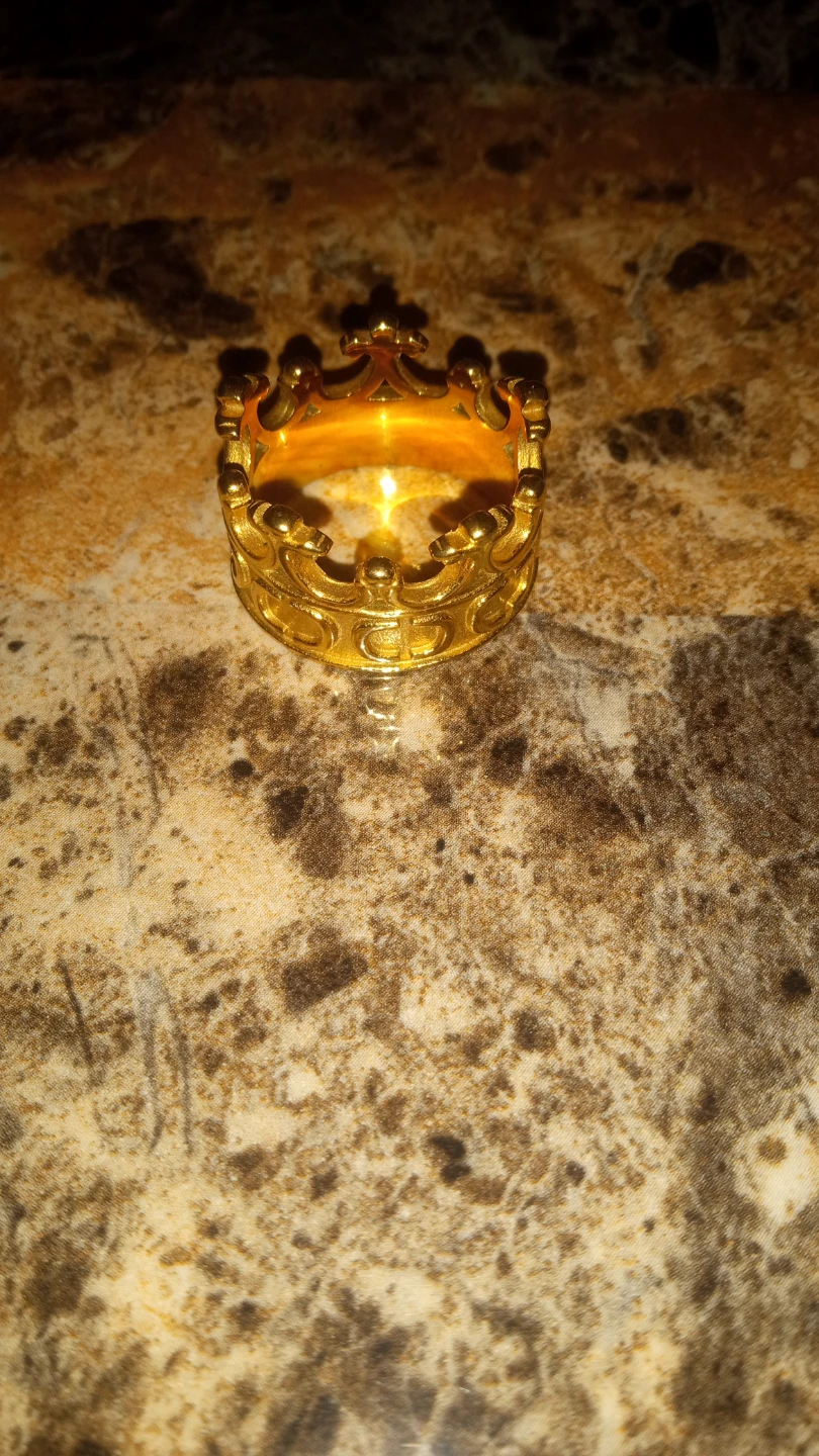Gold Crown Ring - photo 3
