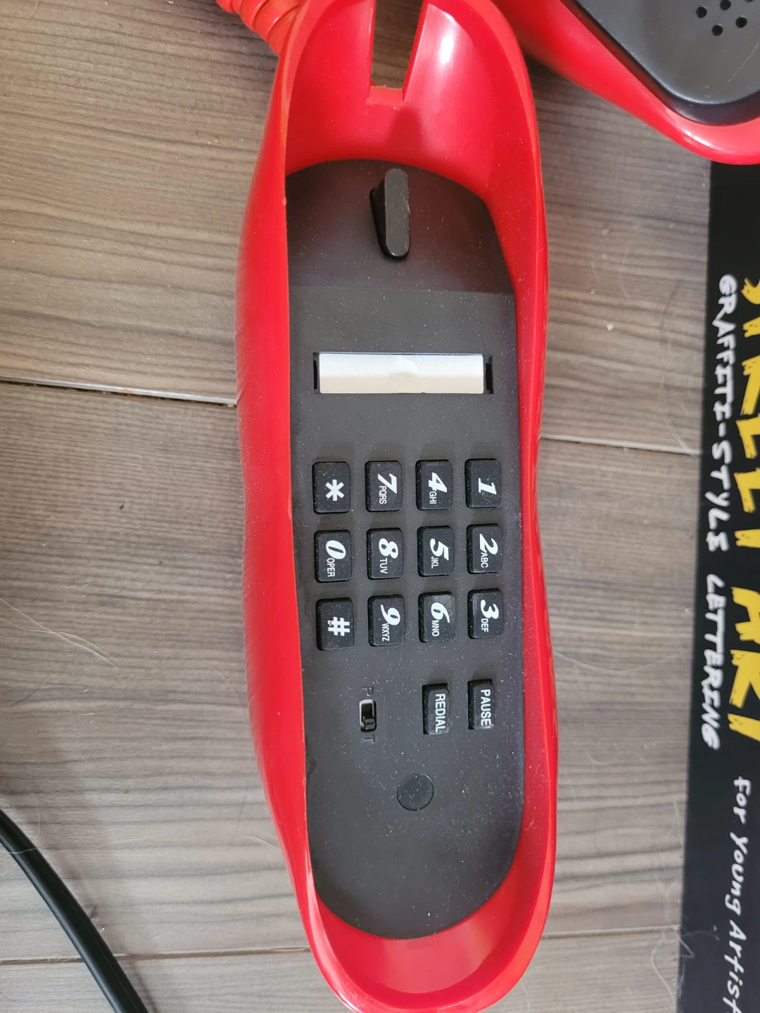Red Lips Novelty Telephone - photo 3