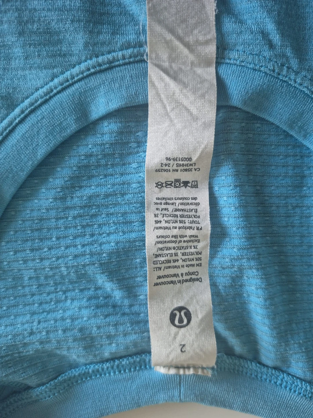 Lululemon Long Sleeve Shirt Size 2 - photo 2