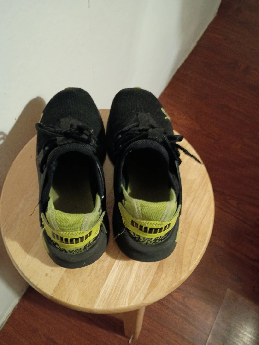 Puma Black & Neon Running Shoes - photo 4