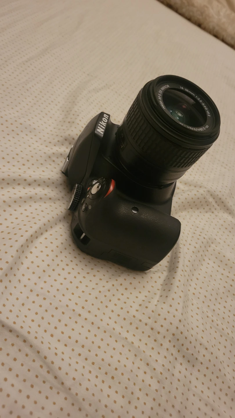 Nikon D3300 DSLR Camera with 18-55mm VR Lens - photo 4