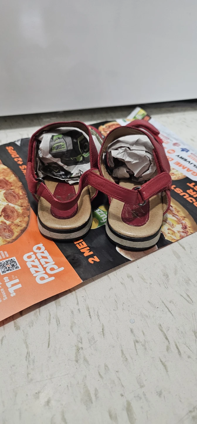 Red Leather Adjustable Strap Sandals - photo 3