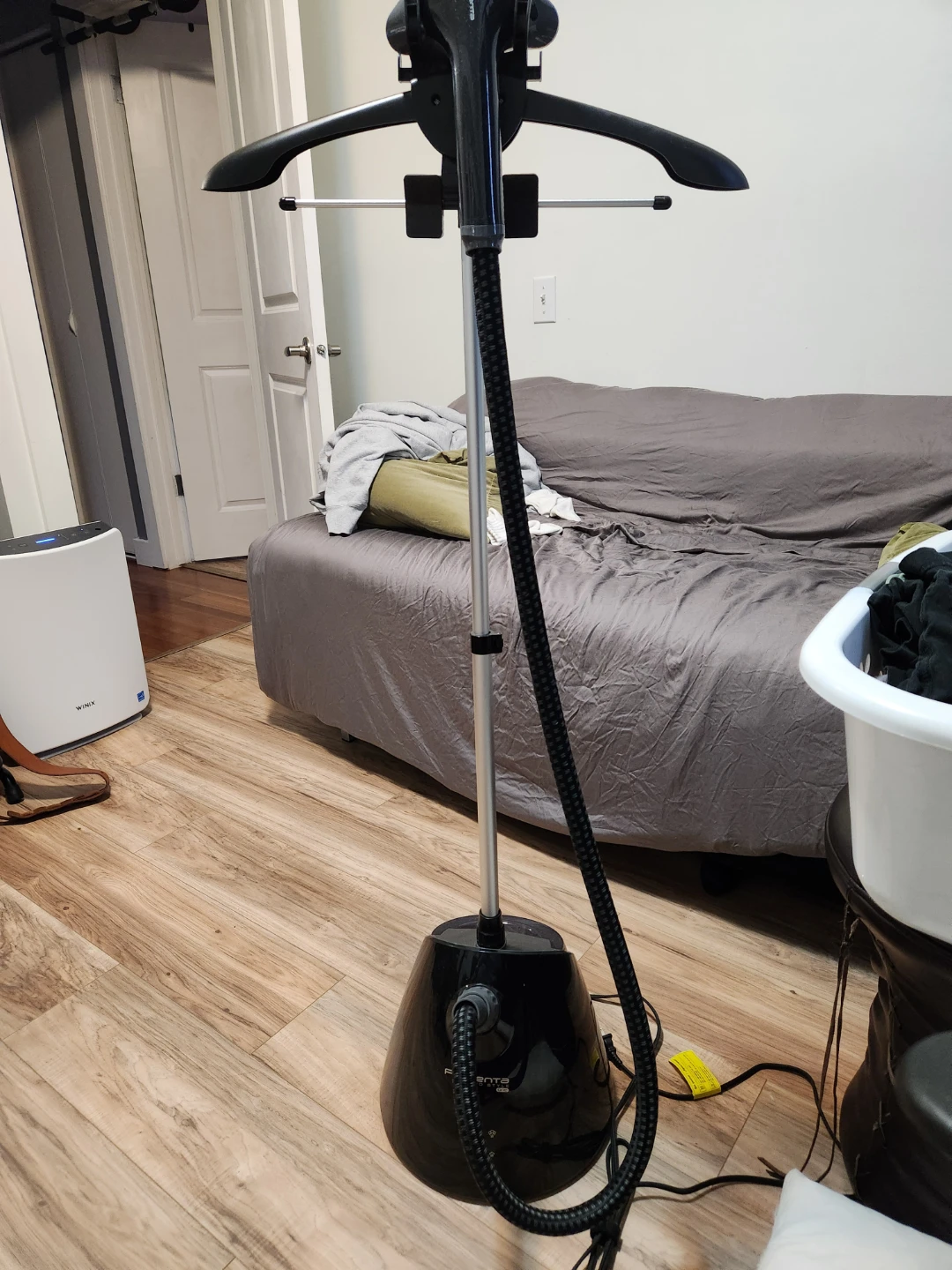 Rowenta 1500W Upright Garment Steamer, 1.3-L - photo 2