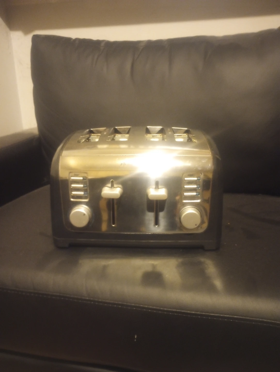 Black & Decker 4-Slice Toaster - photo 3