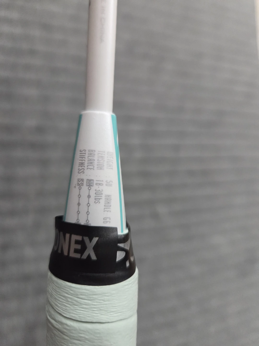 Yonex Badminton Racquet - photo 2