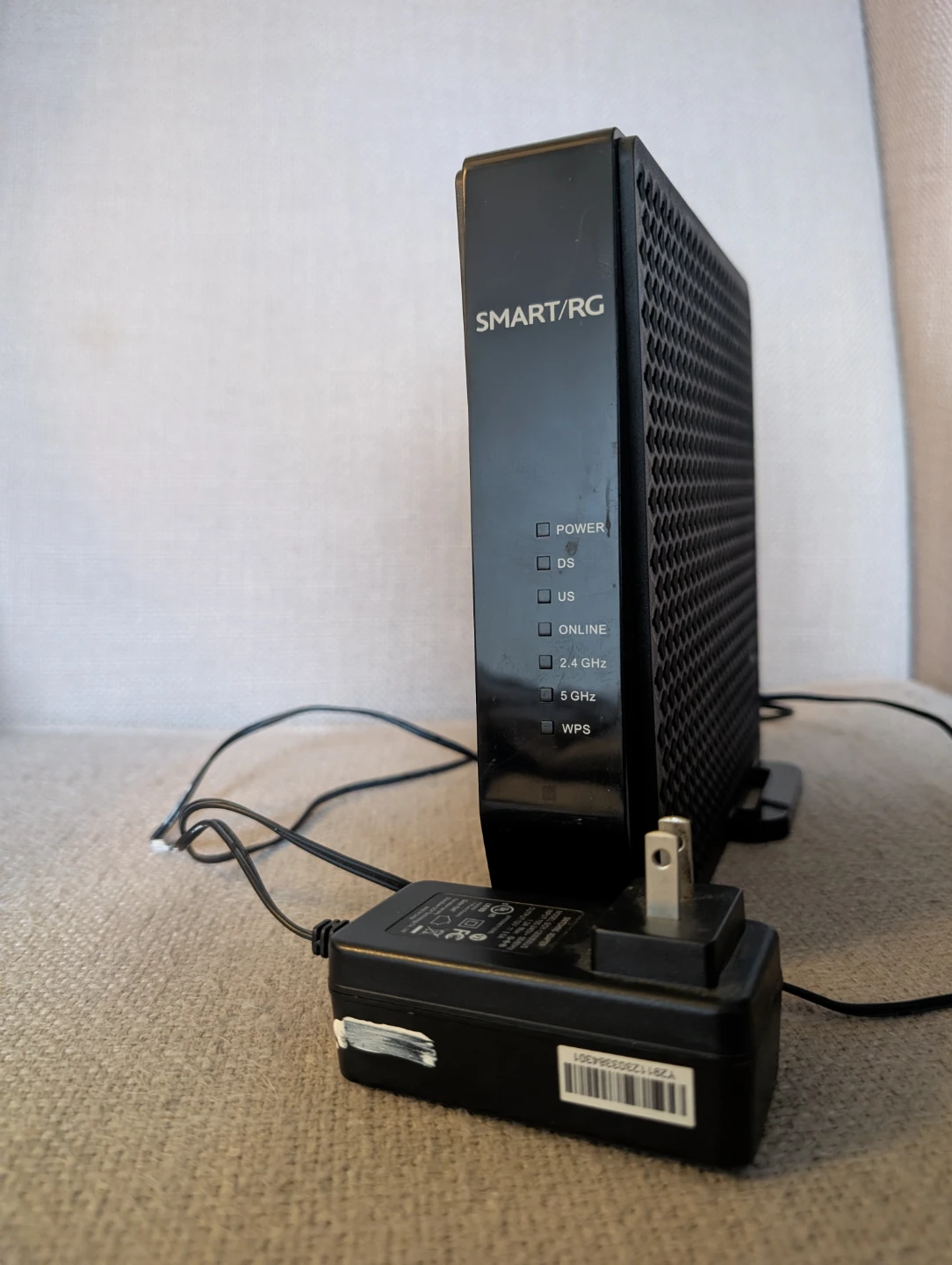 SMART/RG DOCSIS 3.0 Gateway SR808AC Router