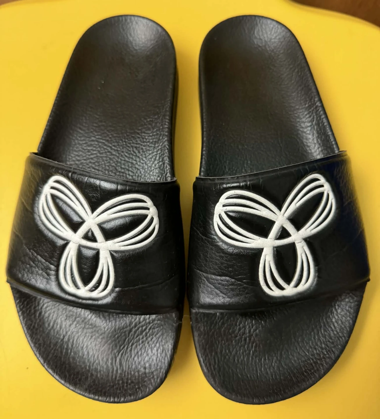 TNA Black Slide Sandals W6