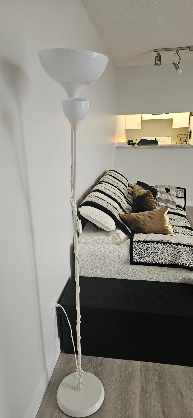 White floor lamp with adjustable reading light