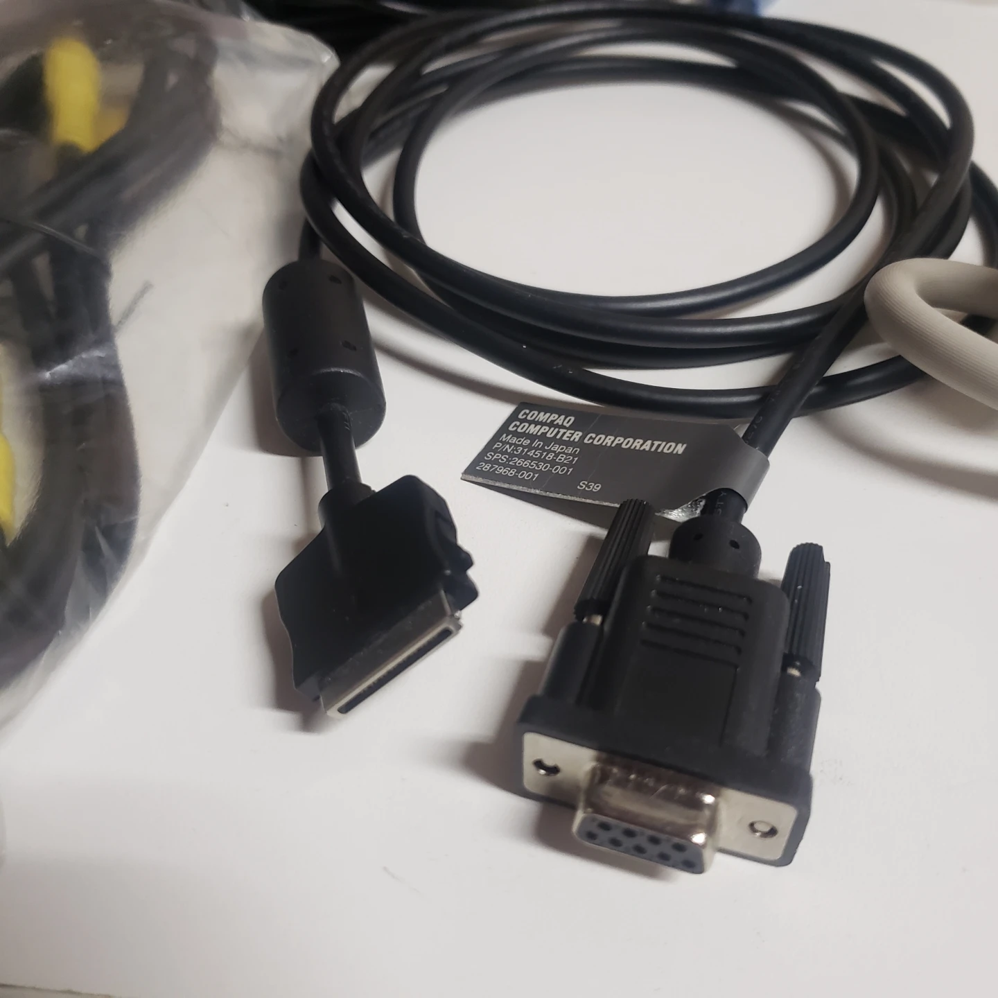Assorted Computer Cables and others, enquire - photo 5
