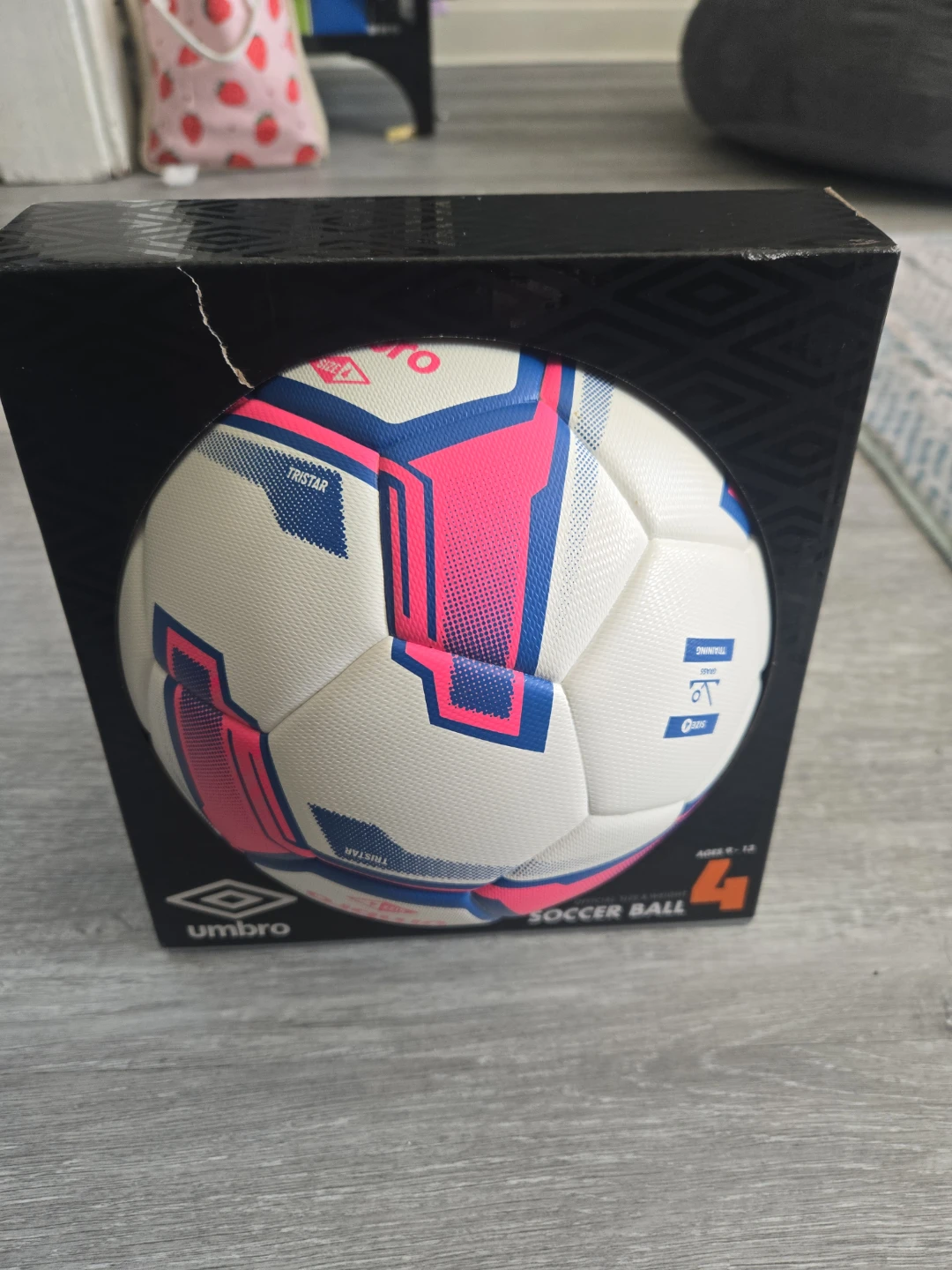 Umbro Tristar Size 4 Soccer Ball
