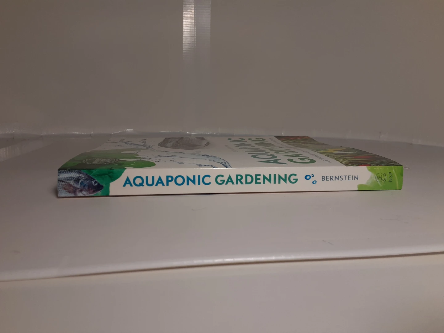 Aquaponic Gardening: A Step-by-Step Guide - photo 2