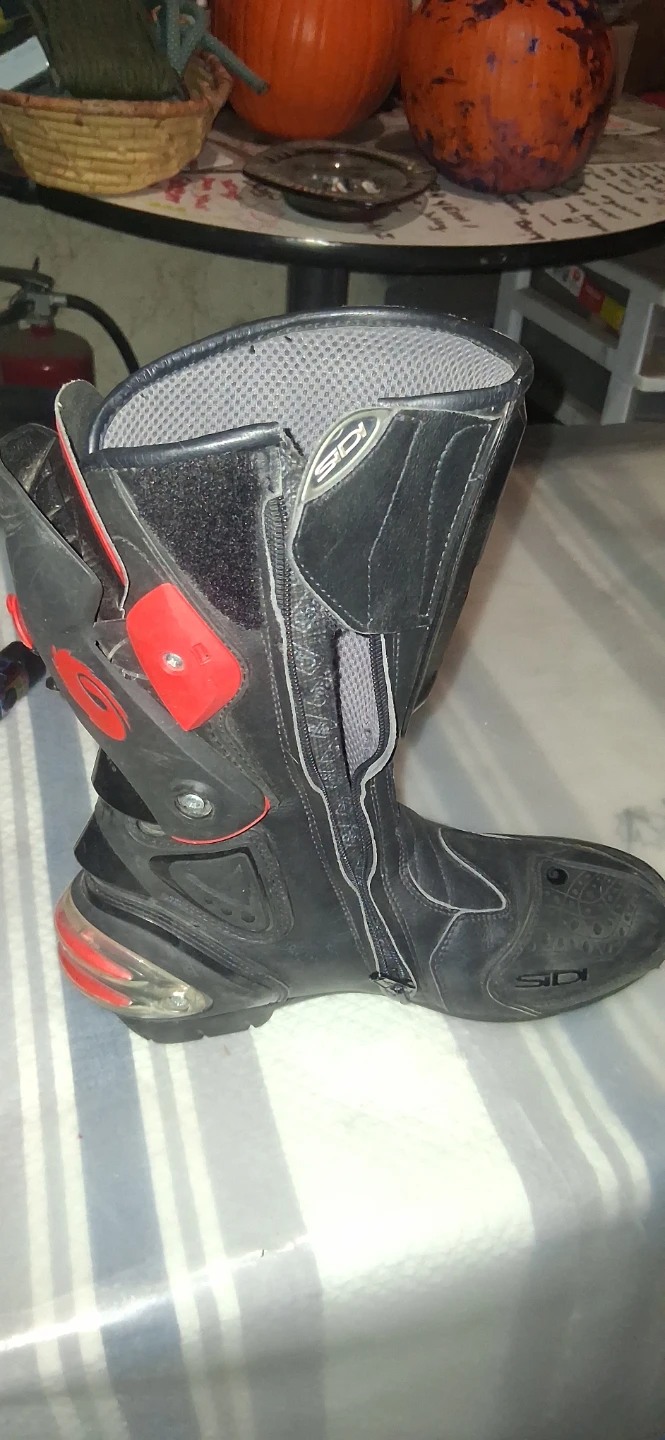 Sidi Motorcycle Boots Size 7.5 - photo 2