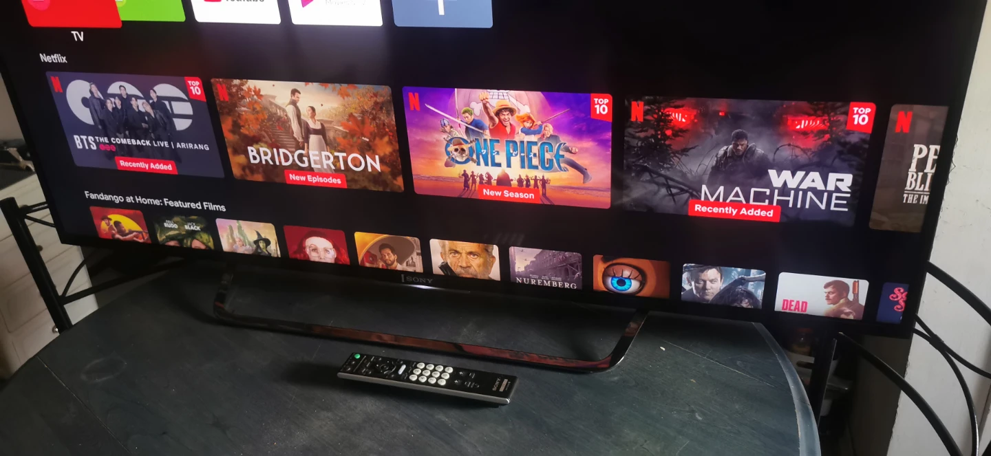 Sony 55" 4K TV - Model XBR-55X850C for repair or parts