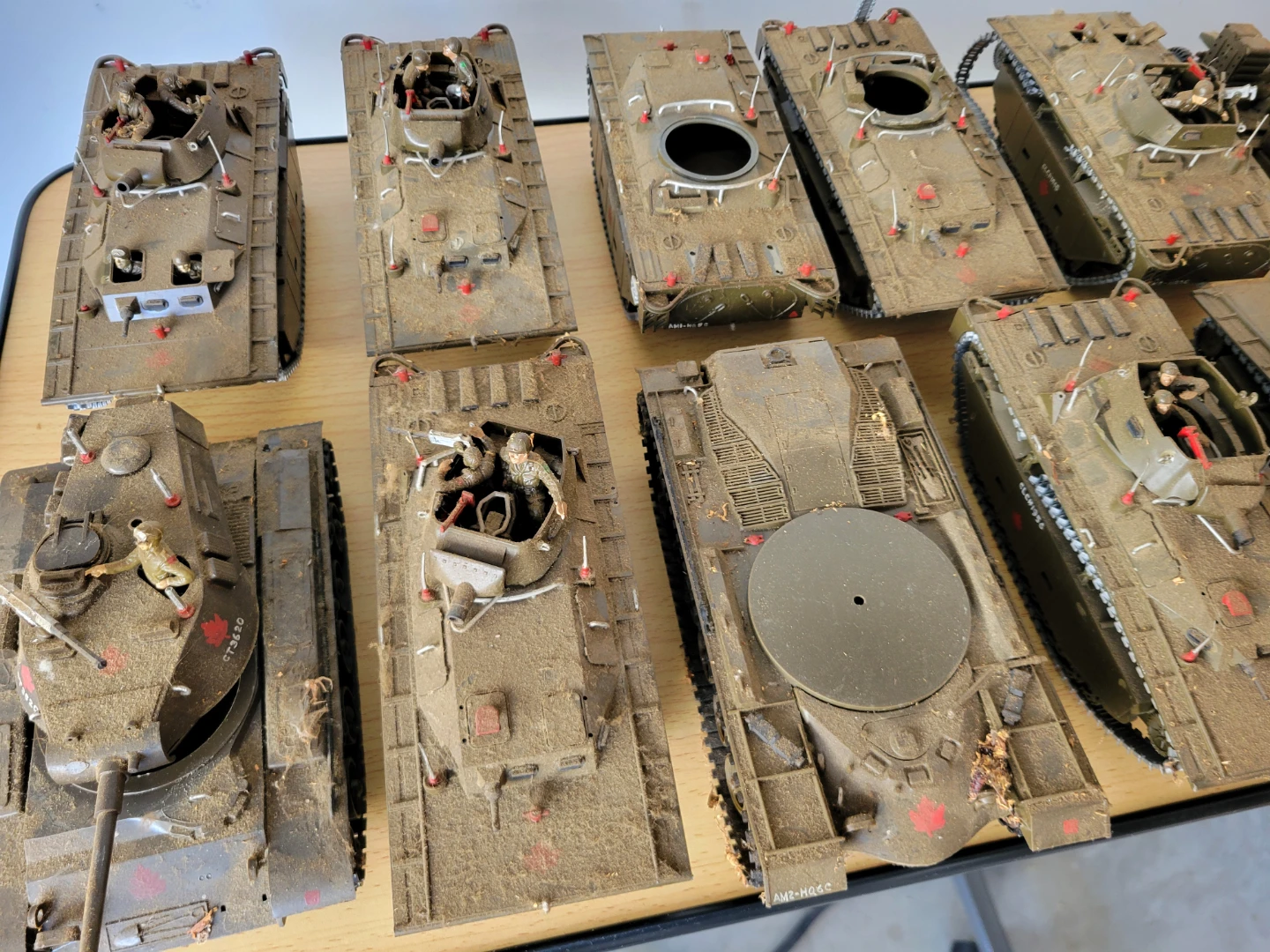 Large Vintage Canadian Army Model Collection - As-Is - photo 3