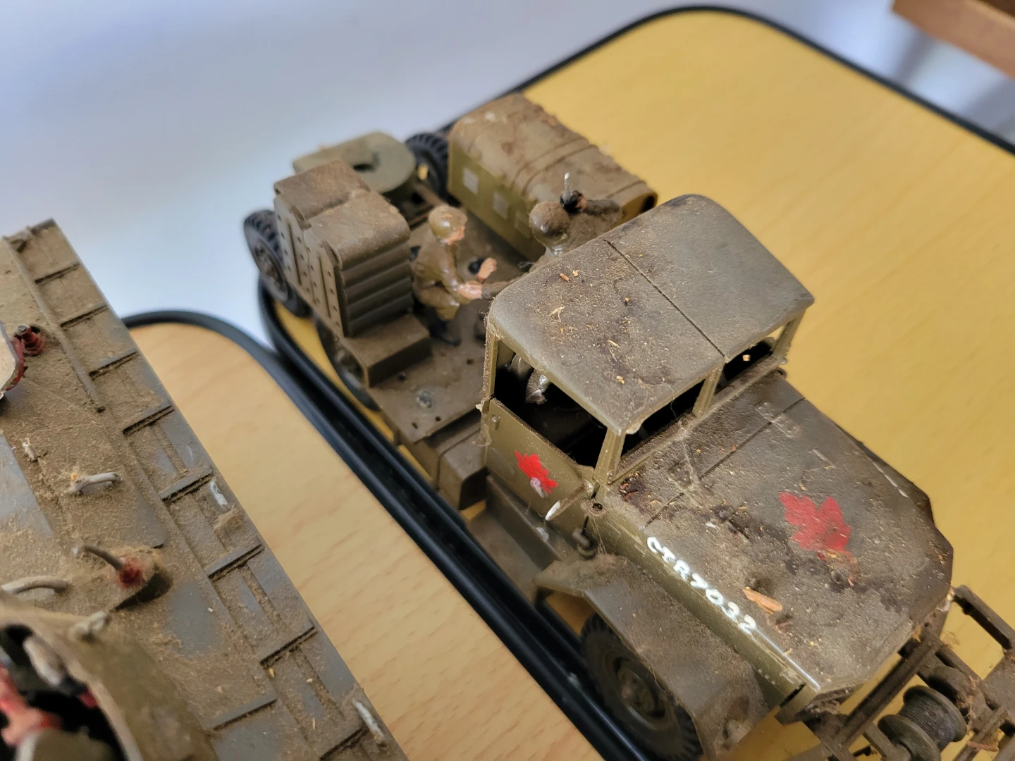 Large Vintage Canadian Army Model Collection - As-Is - photo 5